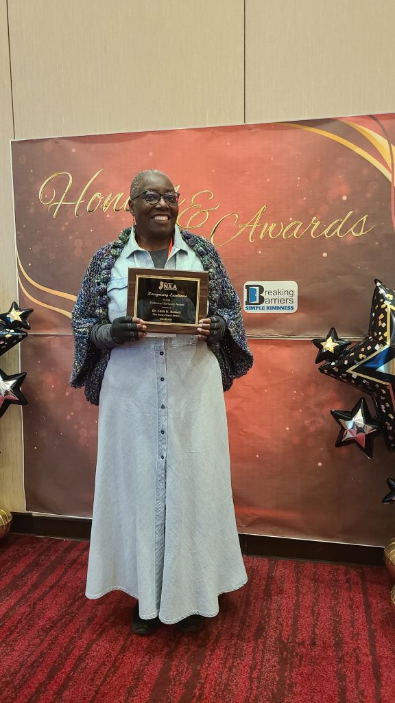 Dr. Edith Beckett with NJAL Technical Services Award